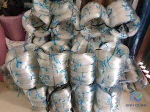 ỐNG NHỰA DẺO TRONG , RỖNG RUỘT, ỐNG NHỰA PVC LÀM QUAI DÉP ,ỐNG NƯỚC