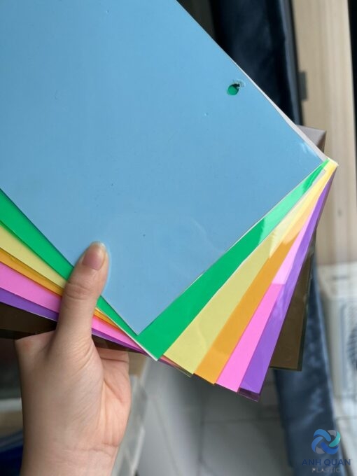 MÀNG NHỰA 0.30mm 3 dem PVC DẺO , MỀM , TRONG NHIỀU MÀU GIÁ RẺ - CHẤT LƯỢNG