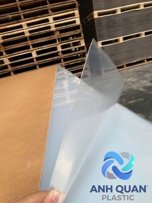TẤM NHỰA PET TRONG SUỐT DẠNG TẤM